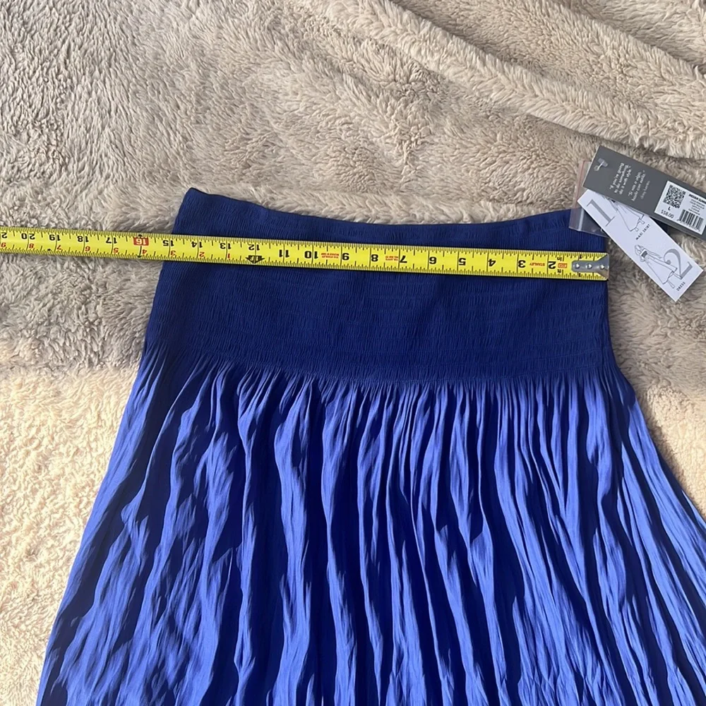 Royal blue stretchy maxi style skirt that can be worn as a dress. NWT. - Picture 4 of 4